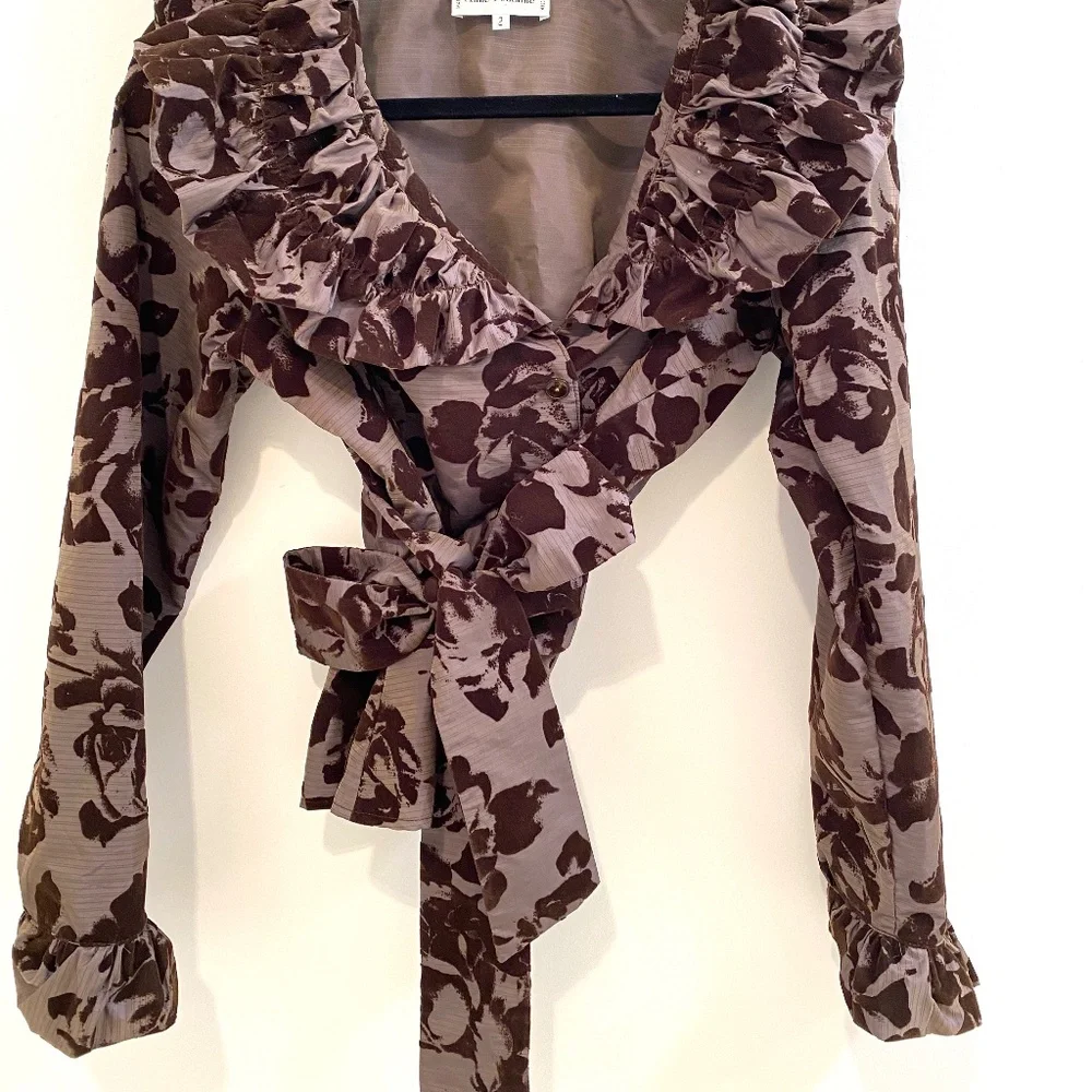 Anne Fontaine Taupe and Chocolate Floral Ruffle-Collar Blouse - Picture 2 of 3